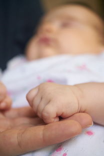 哺乳期怀孕了药流还是人流伤害小? 哺乳期怀孕了药流还是人流伤害小?